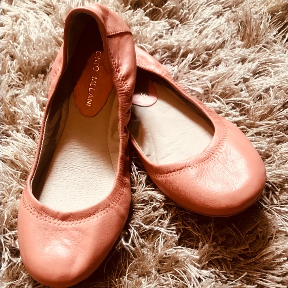 Pastel orange Antonio Melani flats